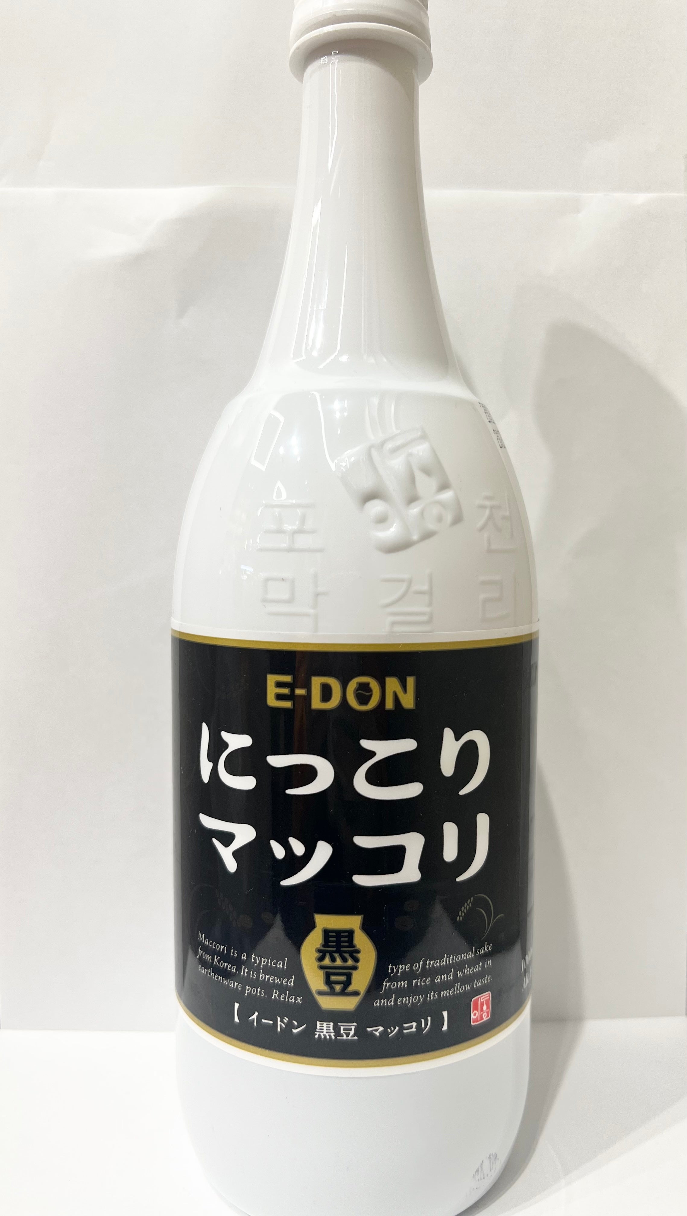 387 にっこりマッコリ 黒豆 1000ml – コリアンキッチン (韓国の食品やスイーツのオンラインショップ)